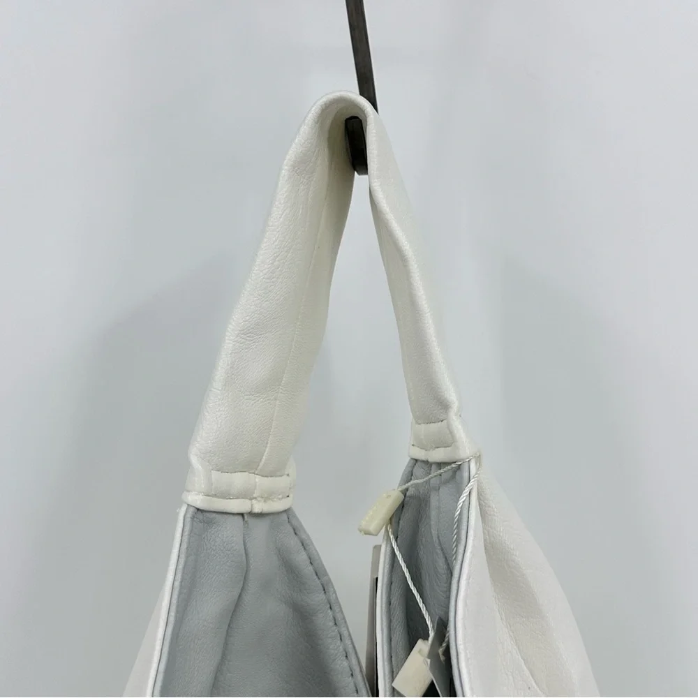 Isabelle NWT Vegan Faux Leather Hobo Shoulder Bag Light Blue/White